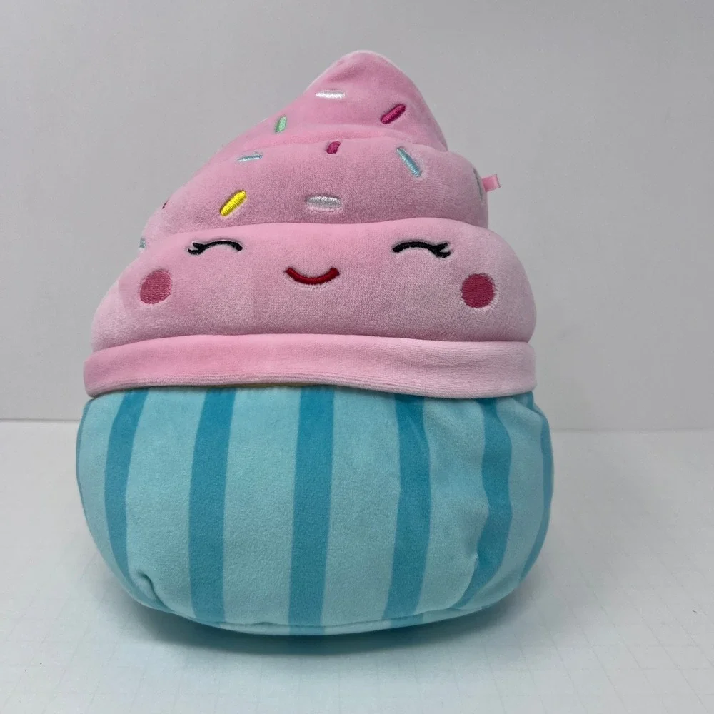 Squishmallows Deidre Cupcake 8 inch Pink Blue Sprinkles Foodie Plush‎ Toy